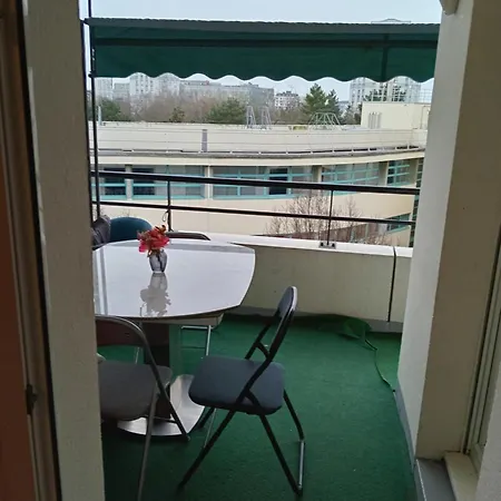 Apartmán Myhotel92 *